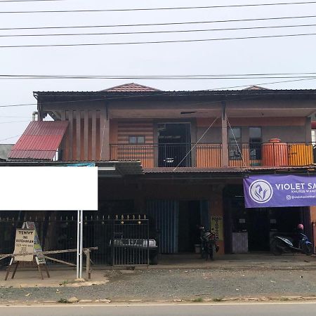 Violet Doorz Syariah Hotel Banjarbaru ภายนอก รูปภาพ