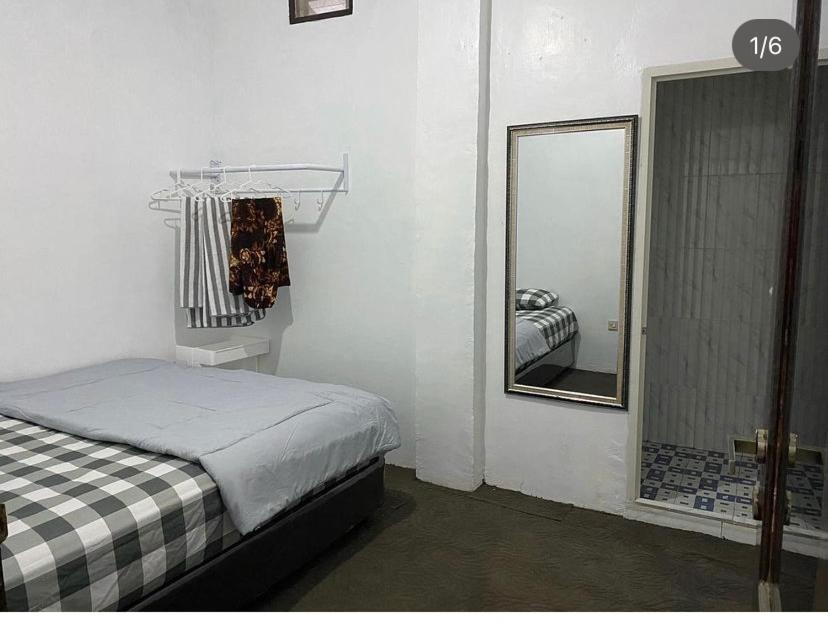 Penginapan Violet Doorz Syariah Banjarbaru ภายนอก รูปภาพ