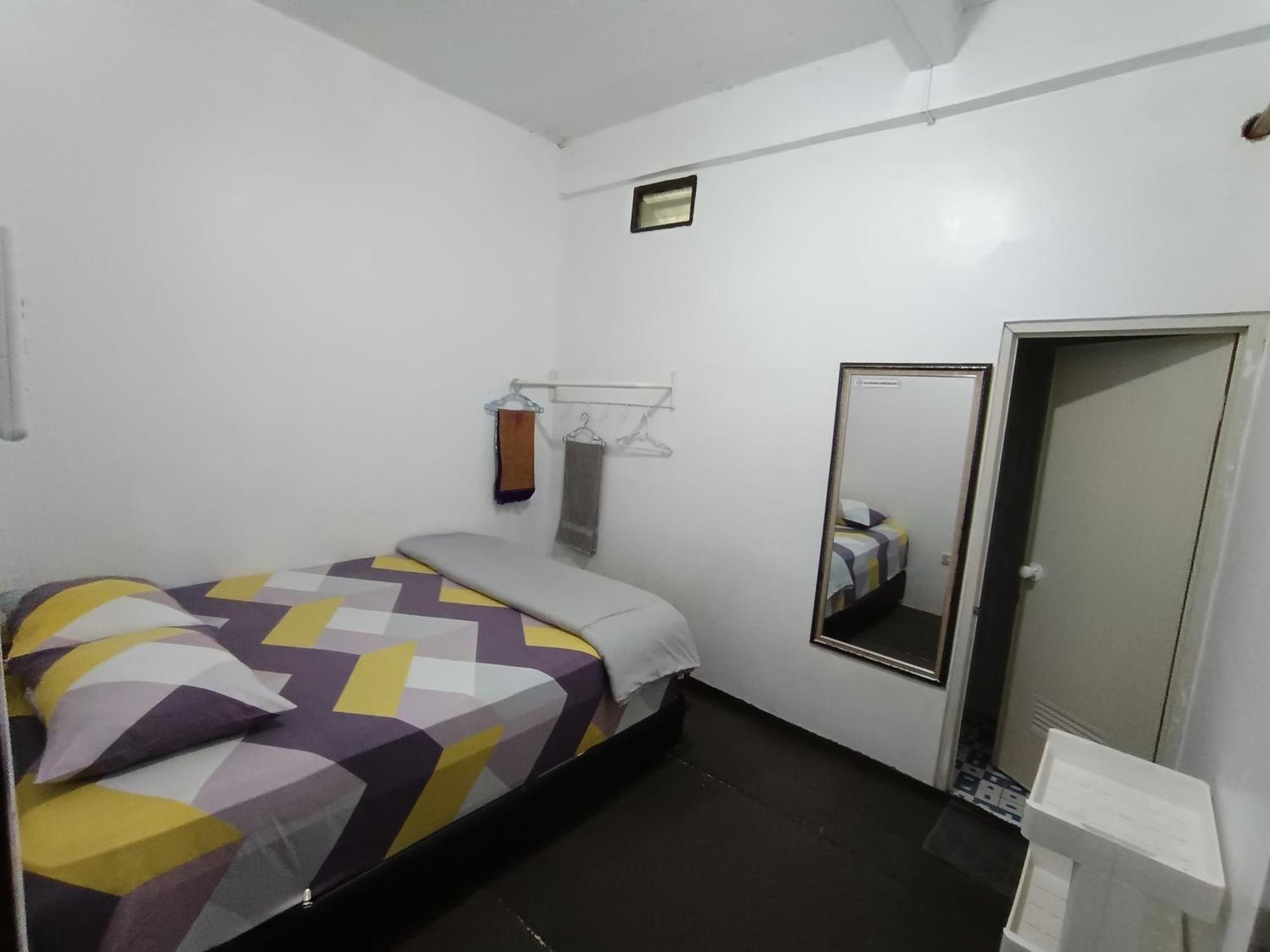 Penginapan Violet Doorz Syariah Banjarbaru ภายนอก รูปภาพ